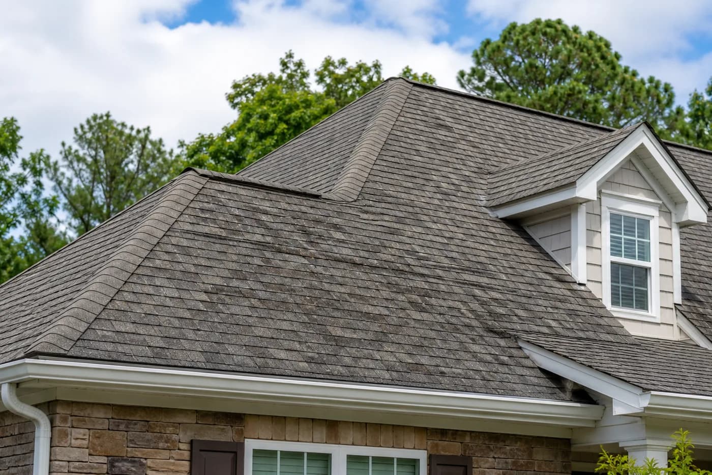 How Do I Know If My Roof Needs to Be Replaced in Charlotte NC? - Kaliber Roofing Charlotte NC